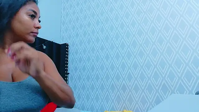 colombiamommy online show from September 20, 12:06 pm