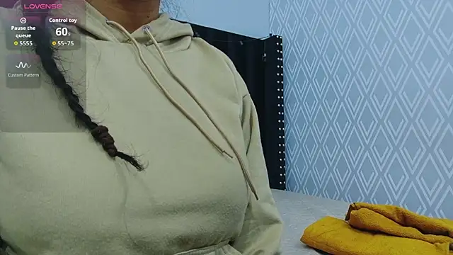 colombiamommy online show from October 4, 12:36 pm