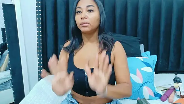 colombiamommy online show from April 21, 12:22 pm