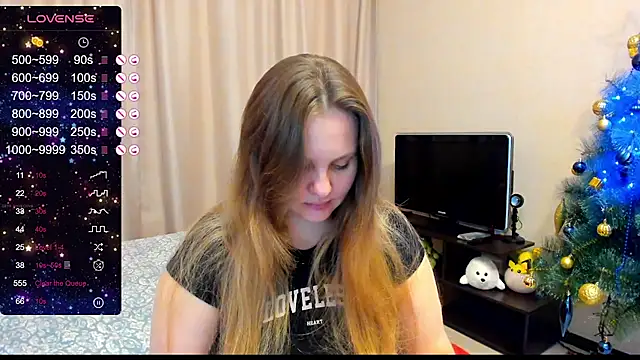 Snapshot of AlanaBrox chatting on December 25, 5:26 pm AlanaBrox online show from December 25, 5:26 pm