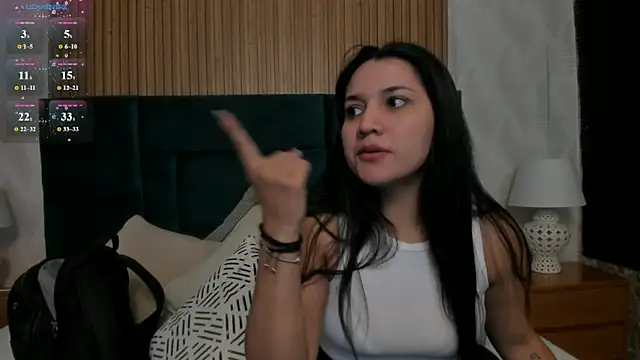 Kareena chopra online show from March 20, 12:10 pm