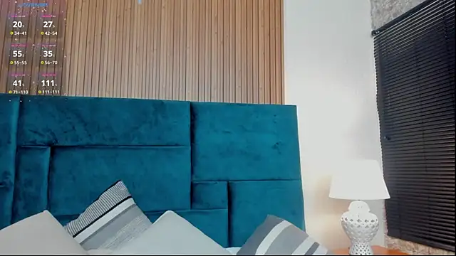 Kareena chopra online show from April 21, 12:44 pm