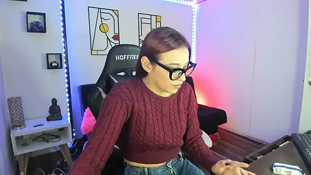 kay marie online show from December 21, 12:20 am