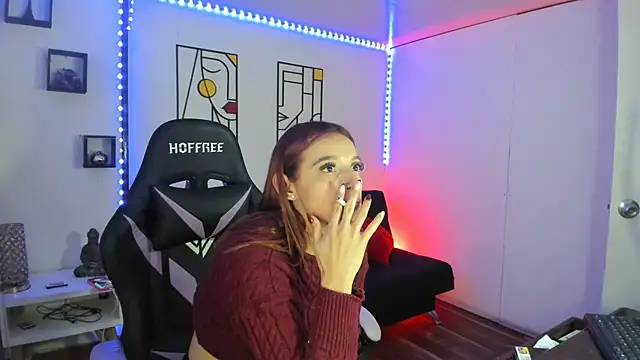 kay marie online show from December 21, 5:47 am