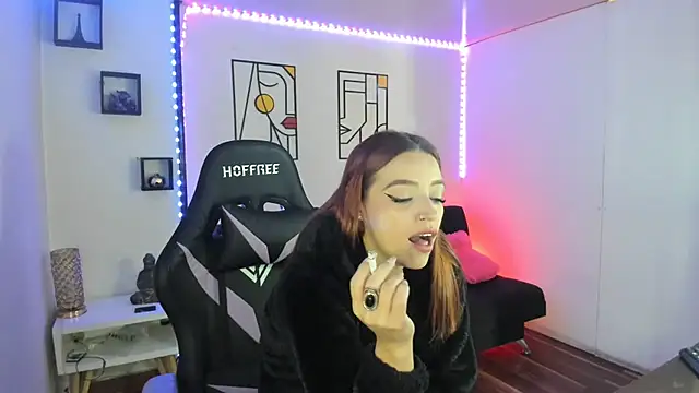 kay marie online show from January 24, 7:07 pm