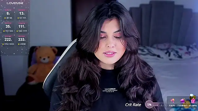 Alyaa s online show from January 3, 9:26 pm