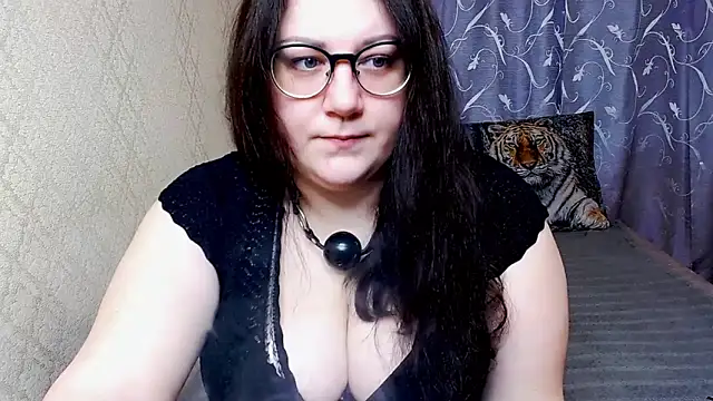 Sindy Jeniceee online show from February 17, 12:01 pm