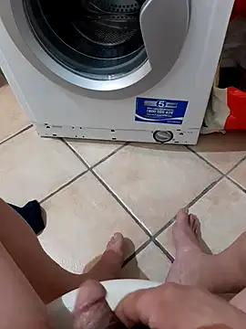 Snapshot of 74bob chatting on January 27, 4:30 am 74bob online show from January 27, 4:30 am