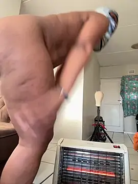 StupidNaturalPhatBooty  online show from July 2, 7:03 am