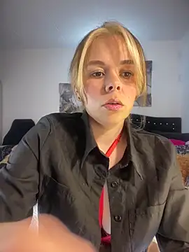 carolina16love online show from December 16, 11:21 pm