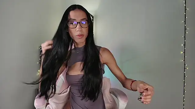  monamour  online show from December 15, 9:13 am