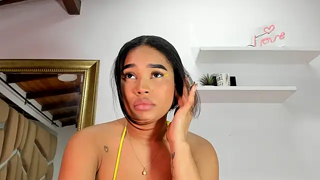 naia blessed online show from February 25, 1:20 am