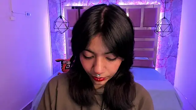 Nami usagi online show from December 11, 12:02 pm