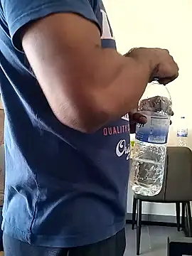 mallublackboy online show from January 11, 8:19 am