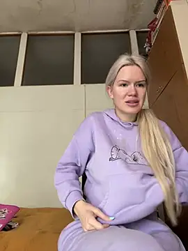 Snapshot of Keylili chatting on January 13, 11:08 am Keylili online show from January 13, 11:08 am