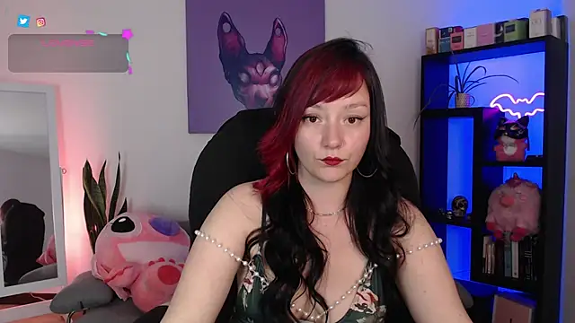Snapshot of S_Lilith_ chatting on July 31, 11:37 pm S Lilith online show from July 31, 11:37 pm