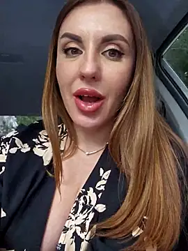 Kalli Fornia online show from March 19, 12:12 pm