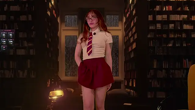 Snapshot of HannaMoom chatting on April 4, 9:12 pm HannaMoom online show from April 4, 9:12 pm