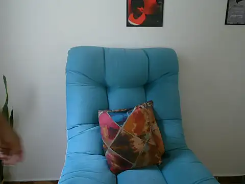 ZaraPepper  online show from October 21, 4:08 pm