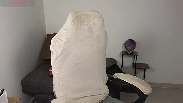 blue  moon  online show from October 29, 5:20 am