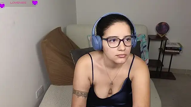 blue  moon  online show from January 14, 2:50 am