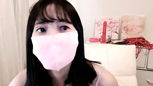 Snapshot of MOMO_ROSE chatting on November 19, 12:10 am MOMO ROSE online show from November 19, 12:10 am