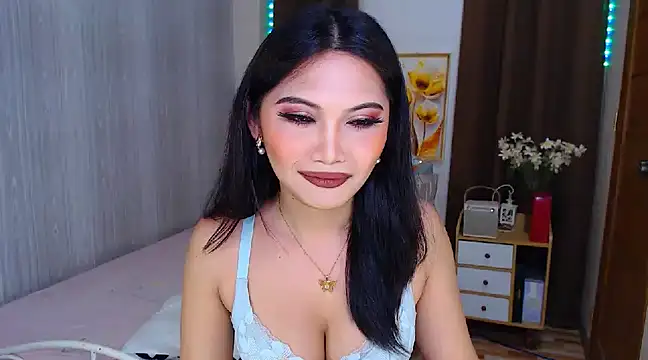 xXCathyJennerXx online show from March 8, 7:27 am