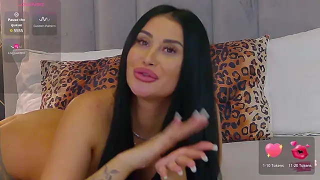 EmyLaveau online show from January 28, 12:11 pm