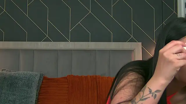 EmyLaveau online show from April 21, 5:14 am