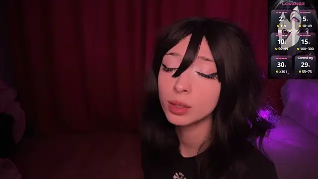 Snapshot of Handsomepure chatting on February 4, 11:27 pm Handsomepure online show from February 4, 11:27 pm