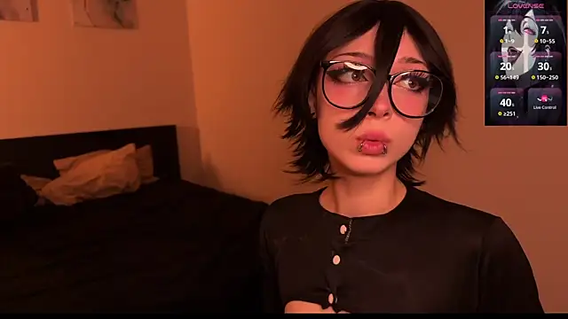 Handsomepure online show from April 2, 11:35 pm