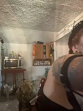 evacheers online show from February 18, 2:35 pm