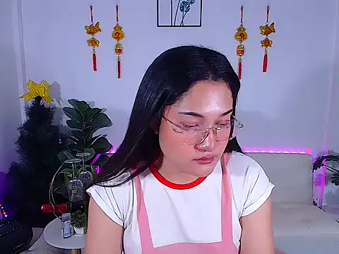 plysaithailand online show from April 21, 1:18 am