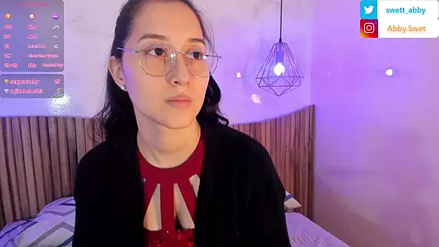 Snapshot of Abby_Sweet1_ chatting on June 12, 12:15 pm Abby Sweet1 online show from June 12, 12:15 pm
