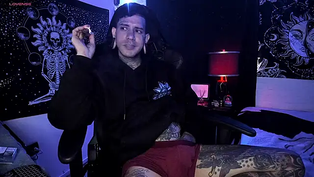 Snapshot of josh__ackerman chatting on March 3, 4:03 pm josh ackerman online show from March 3, 4:03 pm