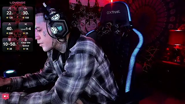 Snapshot of josh__ackerman chatting on September 25, 8:29 am josh ackerman online show from September 25, 8:29 am