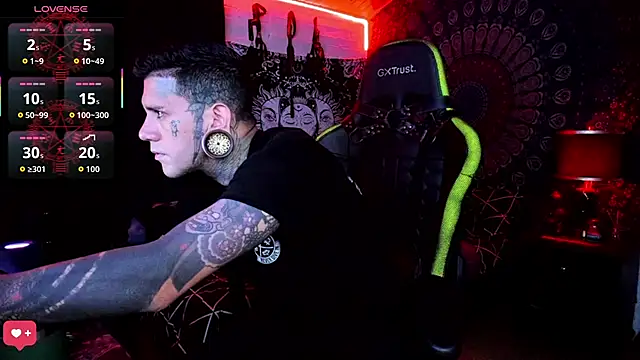 Snapshot of josh__ackerman chatting on September 25, 9:07 pm josh ackerman online show from September 25, 9:07 pm