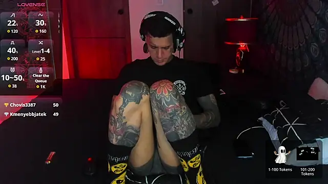 Snapshot of josh__ackerman chatting on December 4, 8:45 am josh ackerman online show from December 4, 8:45 am