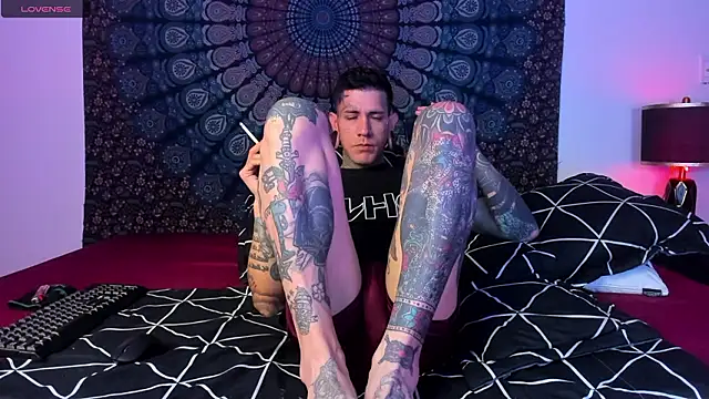 Snapshot of josh__ackerman chatting on February 7, 1:53 am josh ackerman online show from February 7, 1:53 am