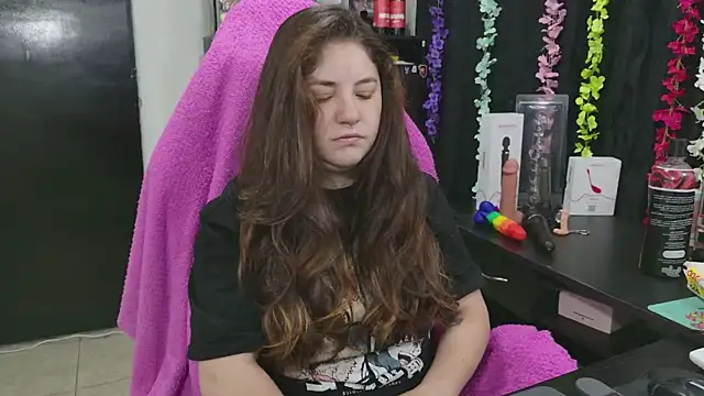 ann bronw online show from December 17, 12:00 pm