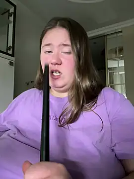 remirann  online show from January 4, 5:47 pm