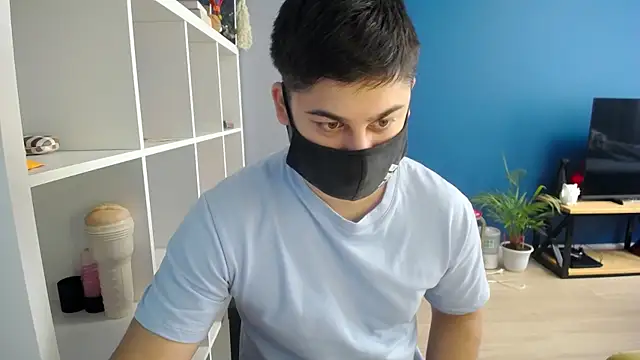 Tomguys online show from February 28, 7:48 am