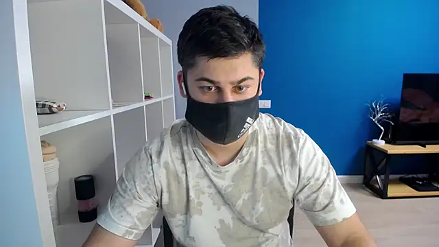 Tomguys online show from March 17, 4:11 pm