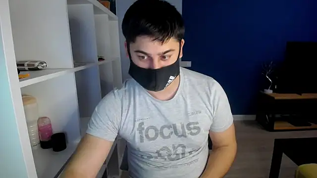 Tomguys online show from March 21, 8:08 pm