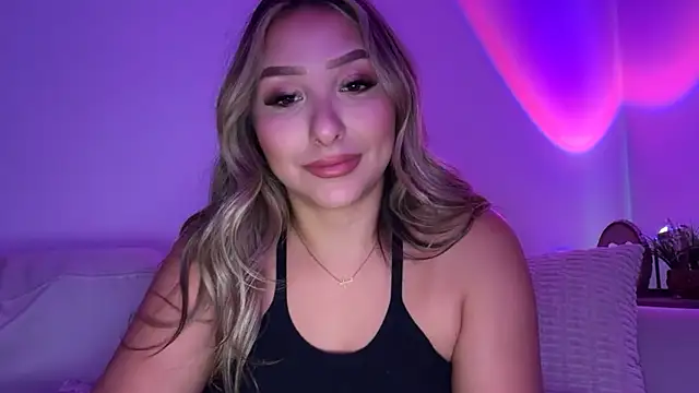 lustfulsmiles online show from June 9, 1:01 pm