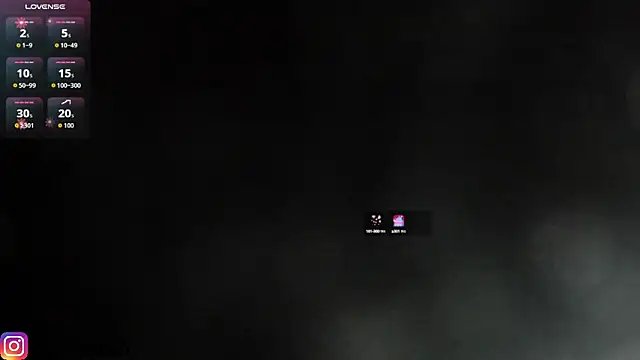 Snapshot of charlotte_250 chatting on October 16, 3:07 am charlotte 250 online show from October 16, 3:07 am