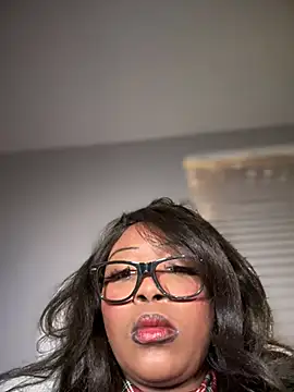 NikkiNoelanii online show from December 8, 11:46 am