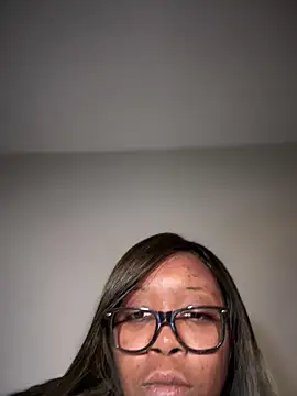 NikkiNoelanii online show from December 15, 2:48 pm