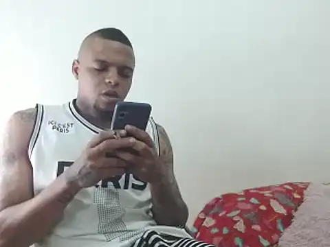 Snapshot of hot_and_naughty_latin chatting on December 3, 10:17 am hot and naughty latin online show from December 3, 10:17 am