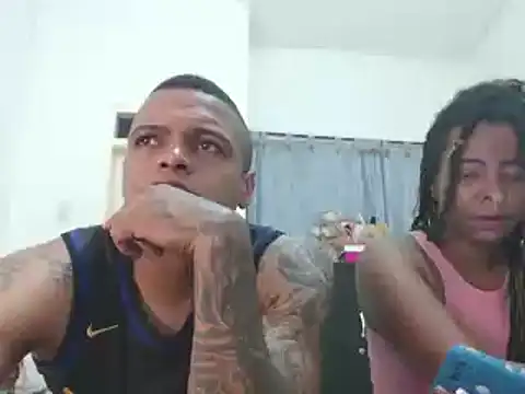 Snapshot of hot_and_naughty_latin chatting on December 11, 12:33 am hot and naughty latin online show from December 11, 12:33 am